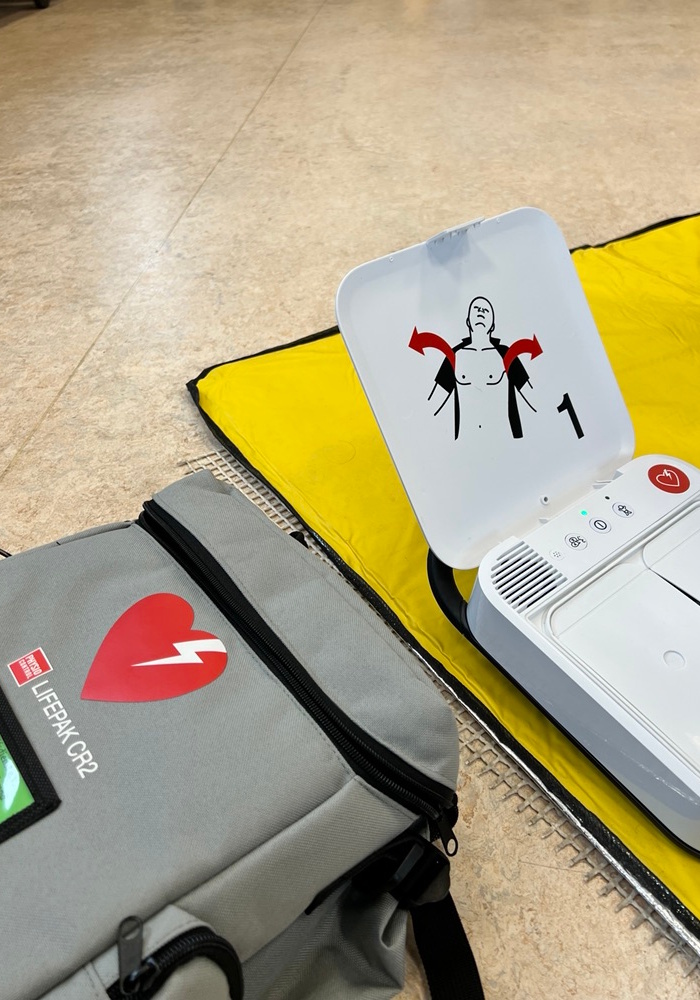 Automatisierter Externer Defibrillator (Übungsgerät) Image
