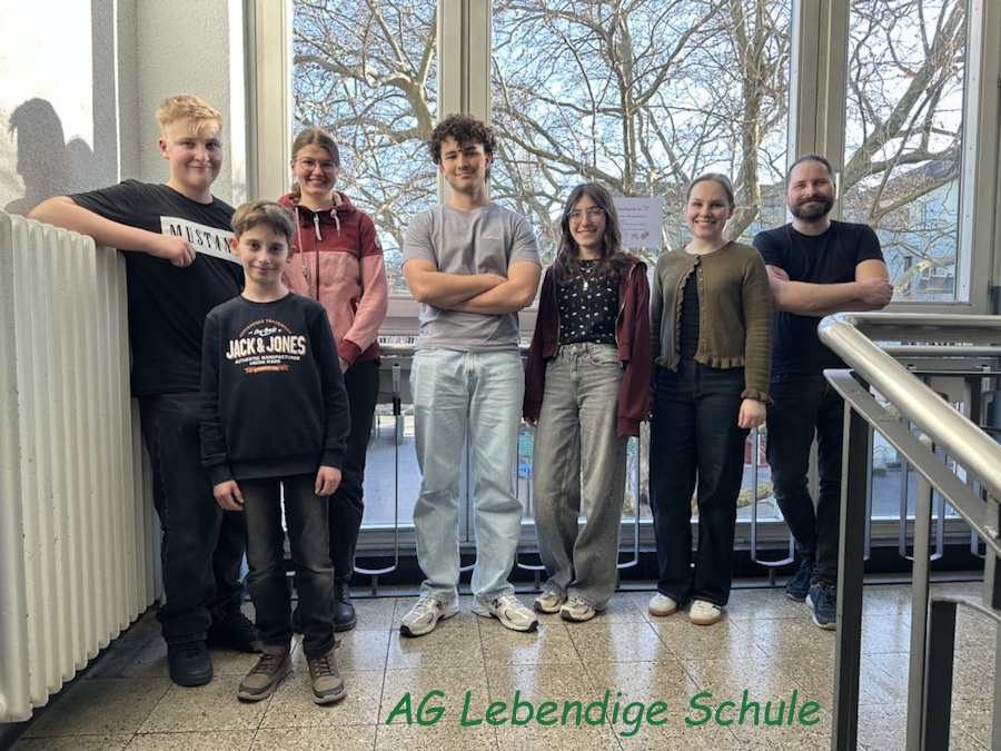 „Blumen sind das Lächeln der Erde.“ (Ralph Waldo Emerson)