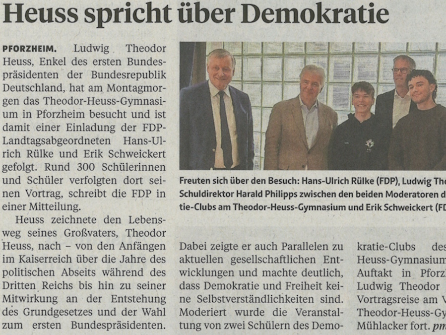 Heuss spricht über Demokratie